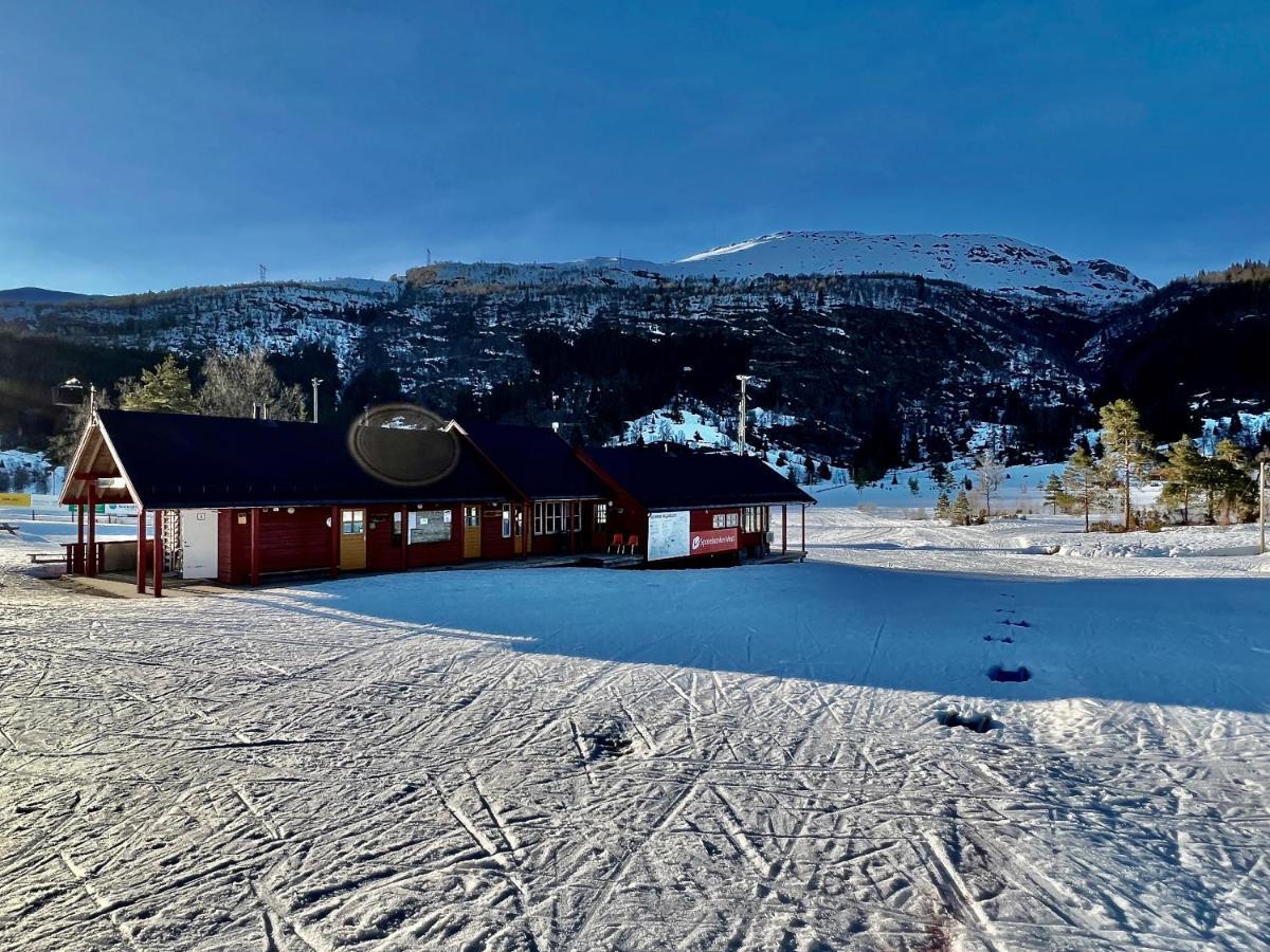Hardangerfjord View - Luxury Fjord-side Oystese