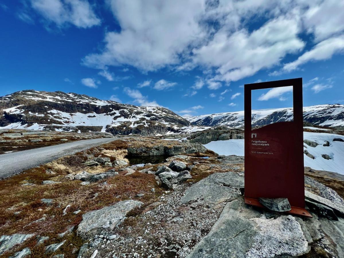 Hardangerfjord View - Luxury Fjord-side Holiday home Oystese