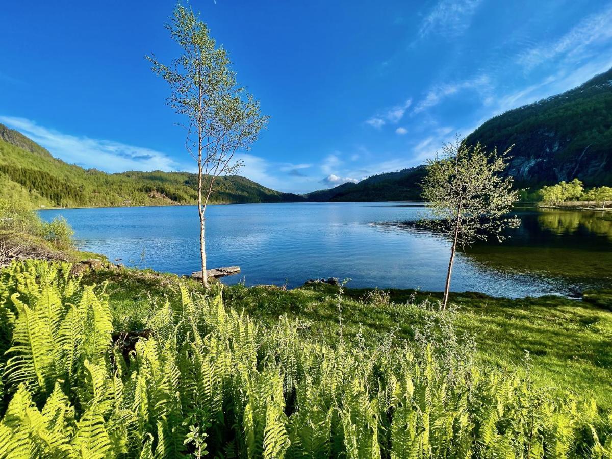 Holiday home Hardangerfjord View - Luxury Fjord-side *