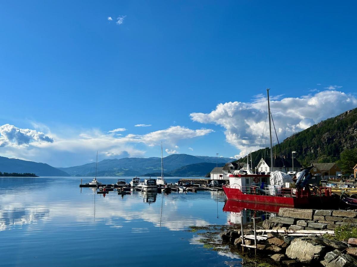 Holiday home Hardangerfjord View - Luxury Fjord-side